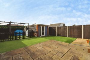 Photo 11- click for photo gallery